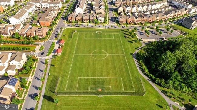 Building Photo - 22559 Clarksburg Rd