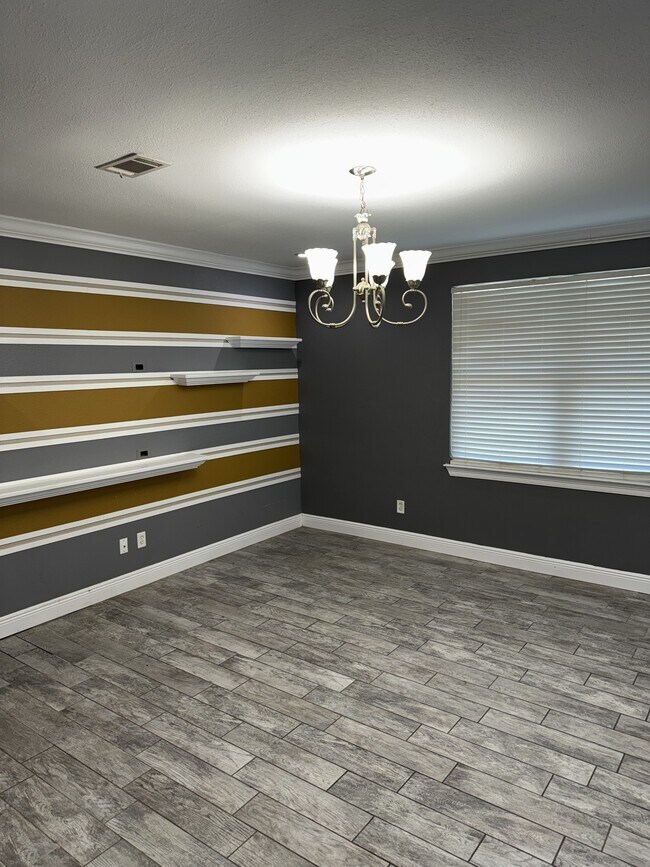 Building Photo - 8240 Tempest Dr