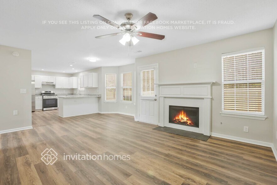 Building Photo - 3322 Time Ct SW