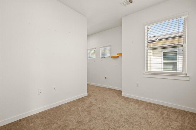 Building Photo - 8904 Parker Ranch Cir