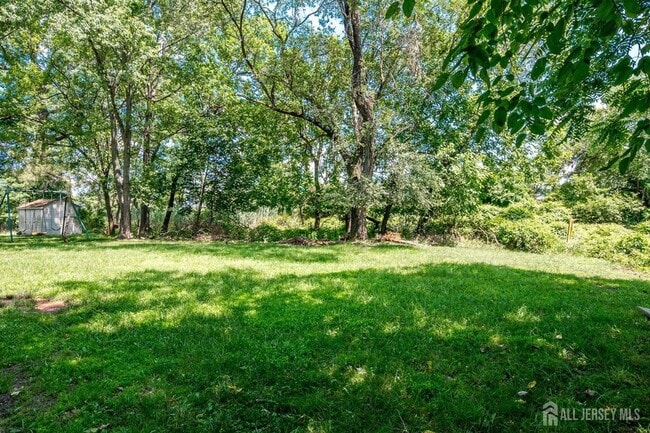 Building Photo - 5 Pelmont Pl