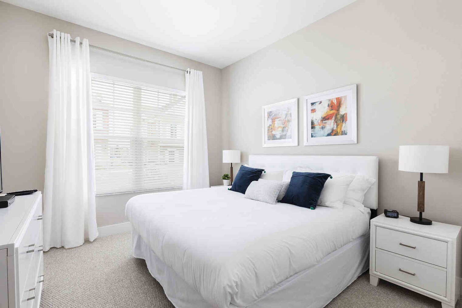 Building Photo - 7586 Sunny Dreams Ln