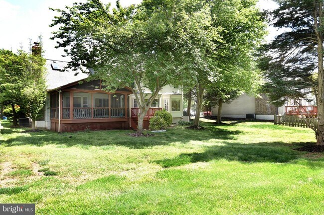 Building Photo - 13043 Farthingale Dr