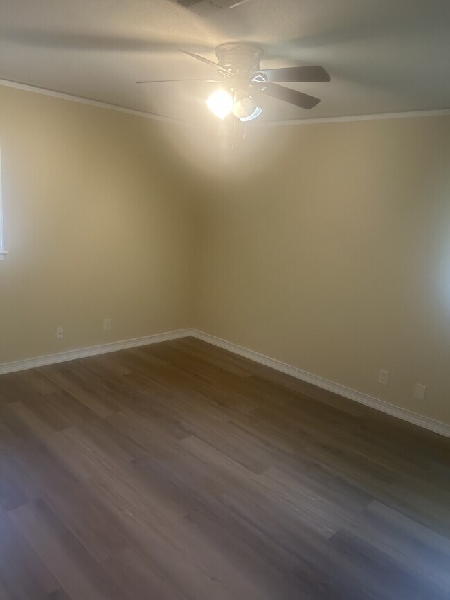 Building Photo - 2651 Clement Curve