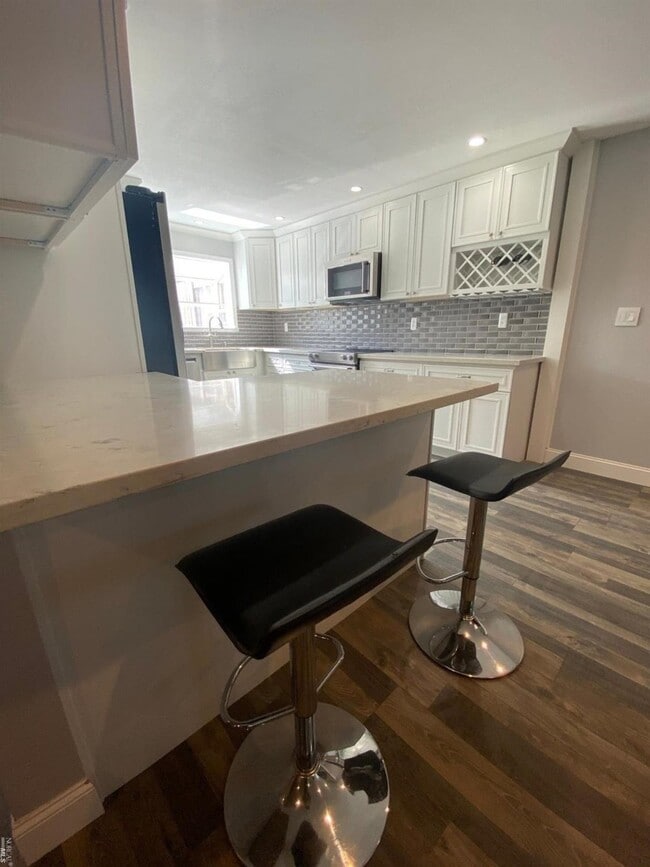 Building Photo - 1791 Lindo St