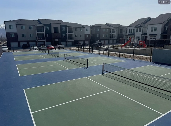 Building Photo - Luxury (partially furnished) condo for rent at Gardner Point Lehi!