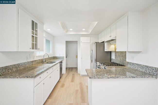 Building Photo - 2137 Presidio Ct