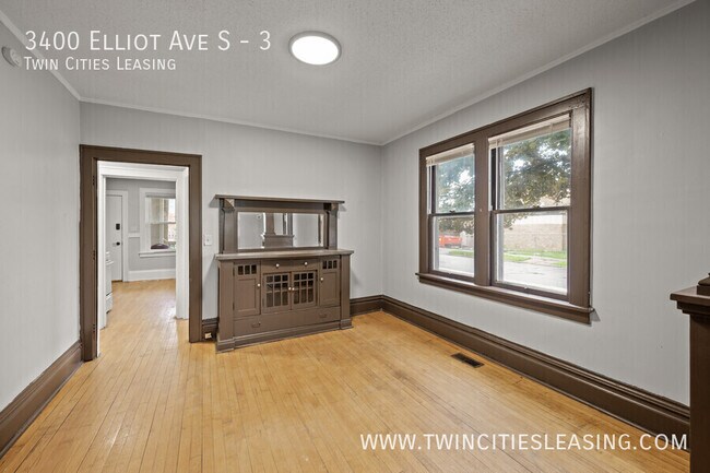 Building Photo - 3400 Elliot Ave