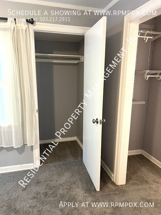 Building Photo - 4512 SW Fairvale Ct