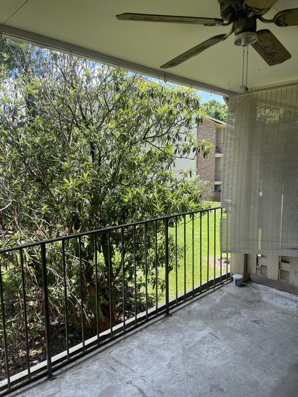 Building Photo - 1208 Bush River Rd