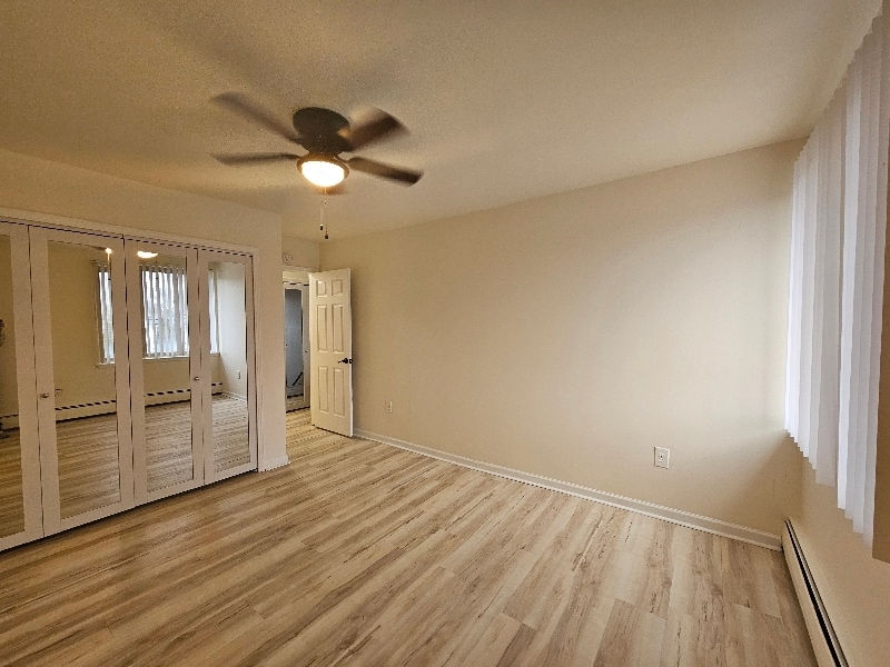 Building Photo - 1851 W 13 Mile Rd