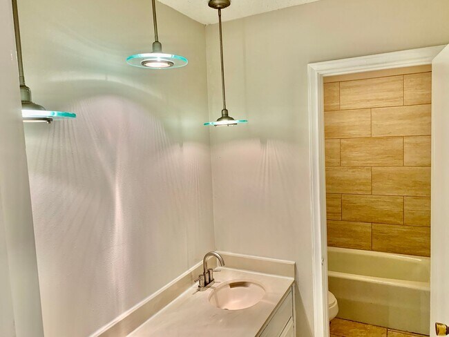 Building Photo - Magellan Neighborhood