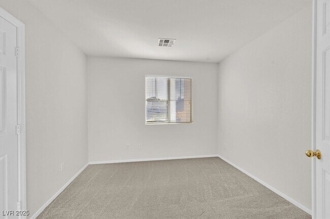 Building Photo - 7504 Evening Falls Dr