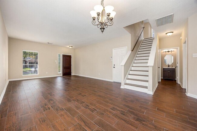Building Photo - 10427 Lyndon Meadows Dr