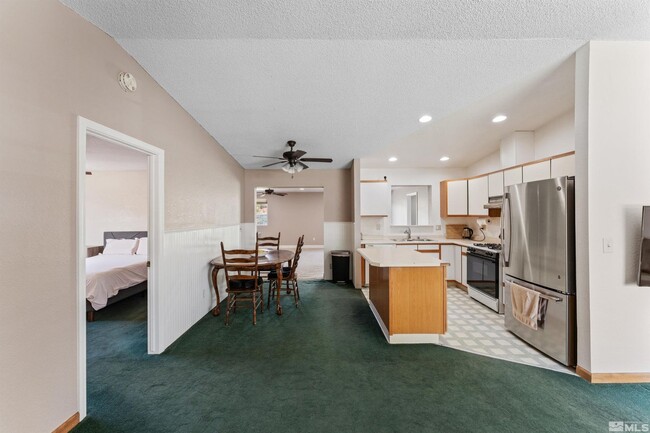 Building Photo - Rare 2016 sf home | 4 bedrooms w/ 2 primary suites and 3 bathrooms