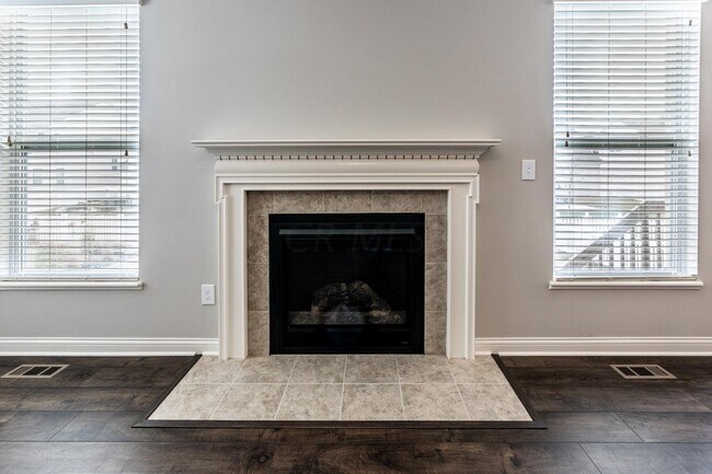 Building Photo - 6146 Dajana Dr