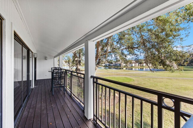 Building Photo - Furnished Resort 2/2 Condo, on Golf Course, Lake Views