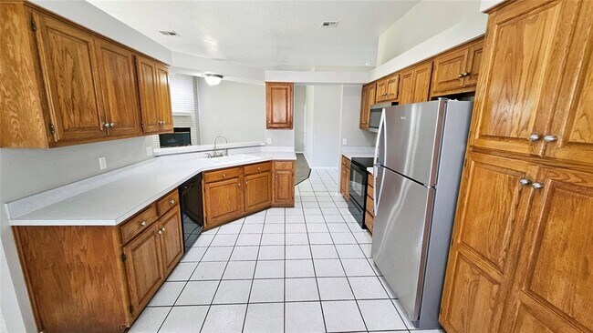 Building Photo - 1609 Rocky Mountain Way