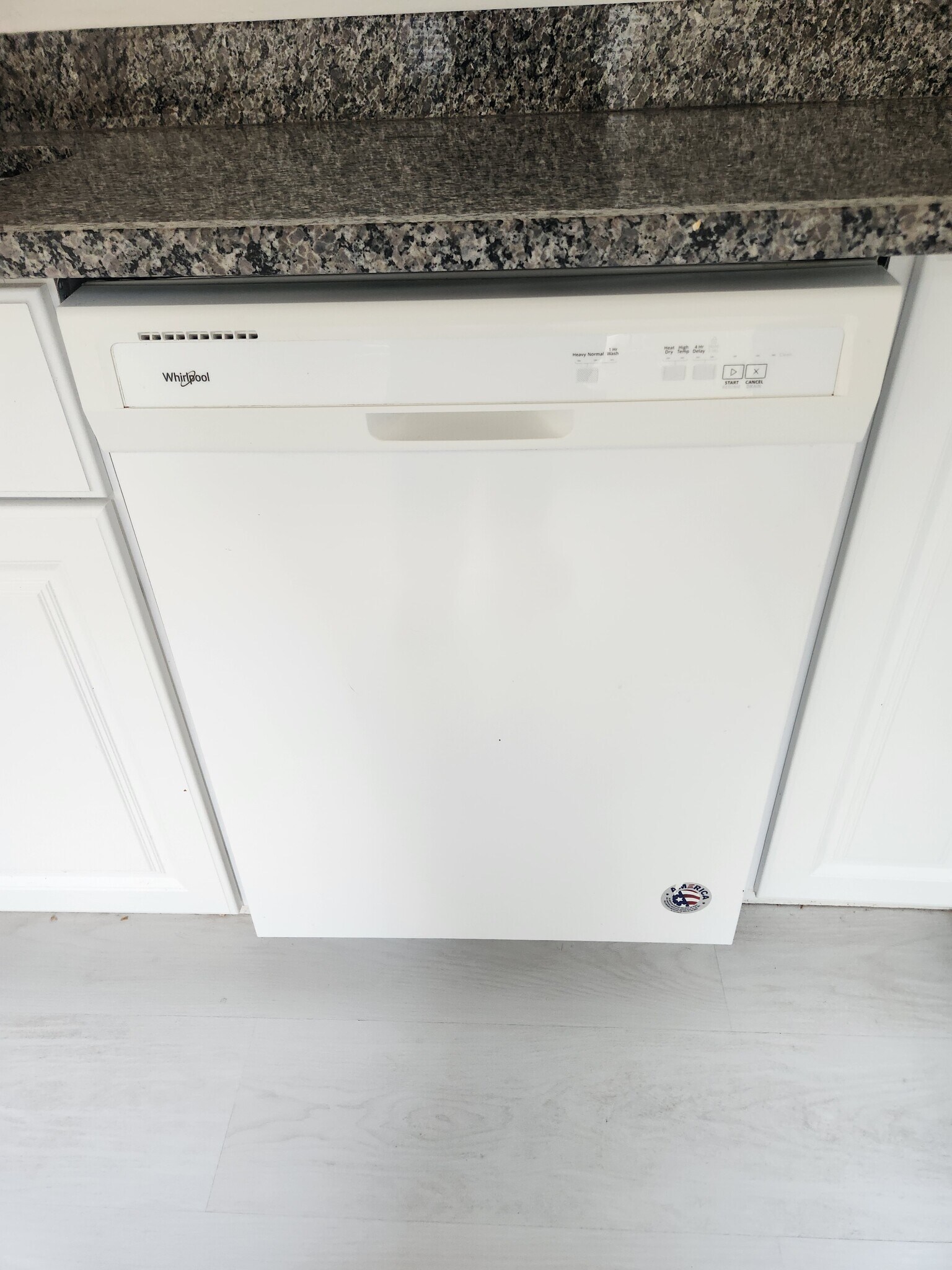Dishwasher - 61 N Linwood Ave