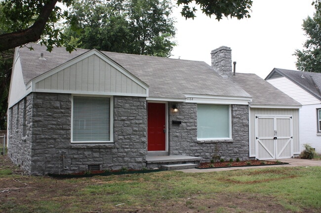 Building Photo - Updated 3 bedroom in Midtown!