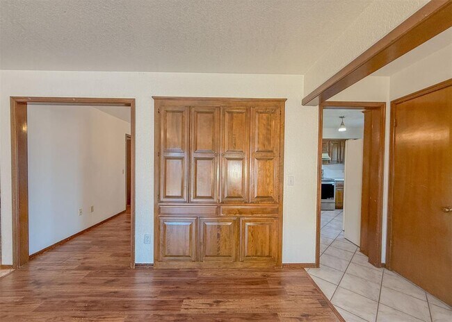Building Photo - 3908 NW 68th St