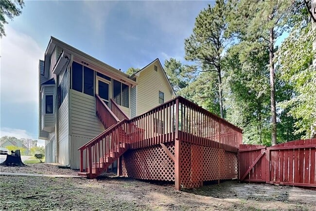 Building Photo - 44 Oak Landing Ct S