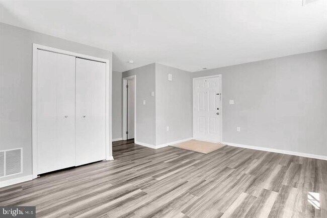 Building Photo - 1237 Danielle Dr