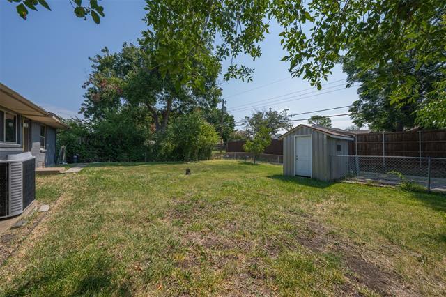 Building Photo - 2628 Belhaven Dr