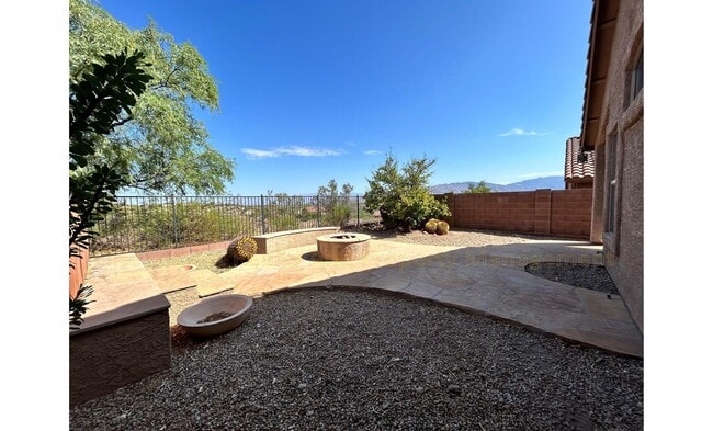 Building Photo - 10844 S Lake Gambusi Dr