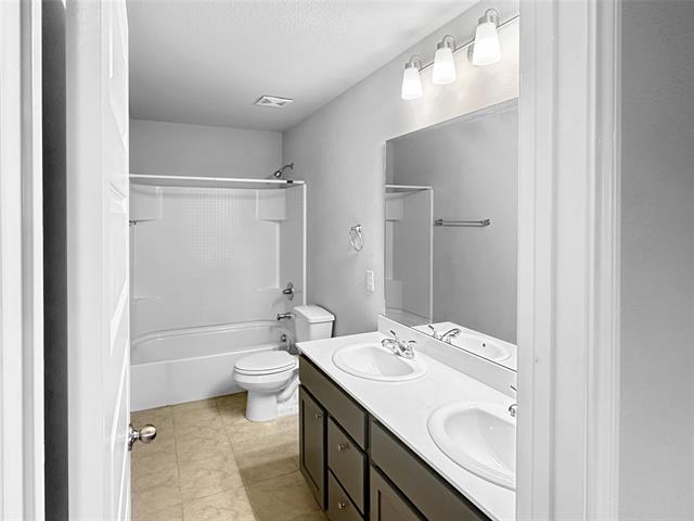 Building Photo - 2955 Brittlebush Dr