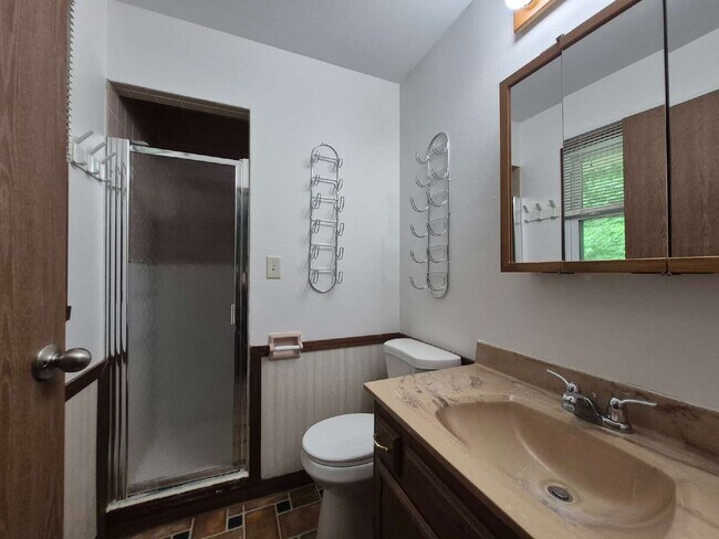 Building Photo - 21225 Mary Lynn Dr