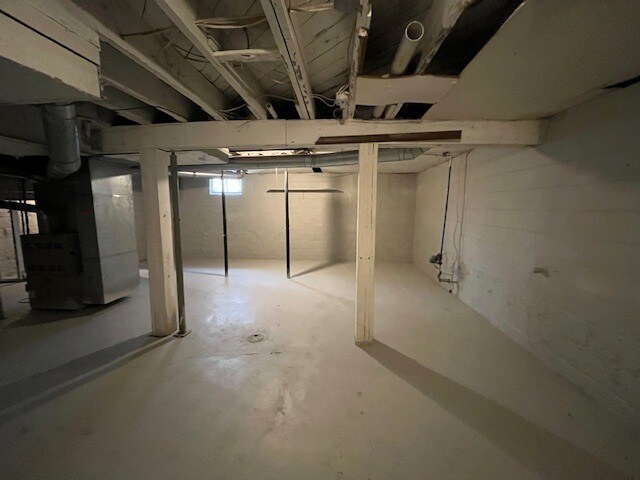 Building Photo - 1210 N Johnson St