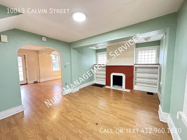 Building Photo - 10043 Calvin St
