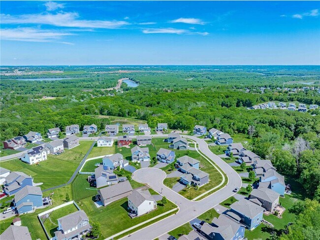 Building Photo - 140X Ironwood Ct