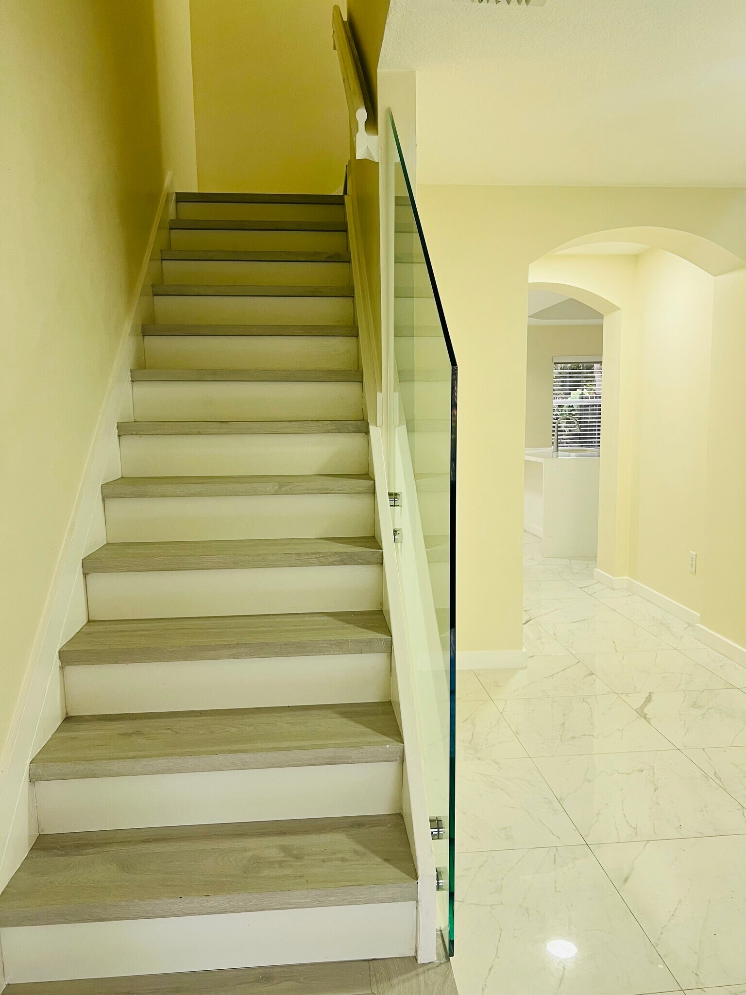 Building Photo - 4950 White Mangrove Way E