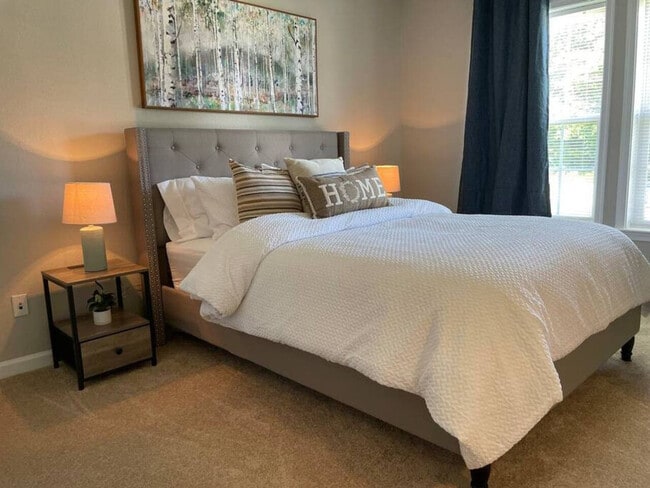 Building Photo - 3245 Clover Rd