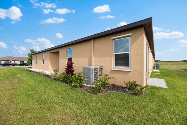 Building Photo - 5109 Joyous Pl