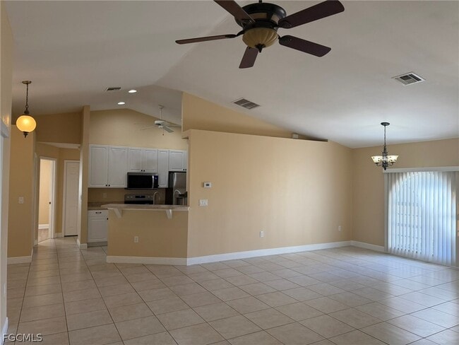 Building Photo - 2553 NW 21st Ave