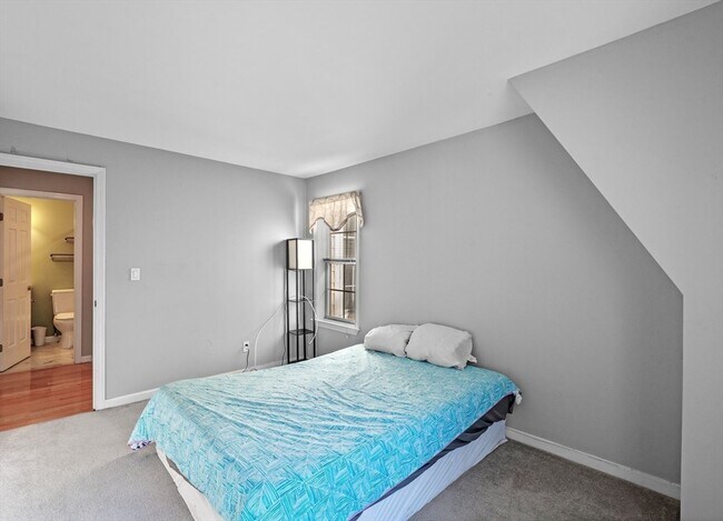 Building Photo - 709 Gazebo Cir