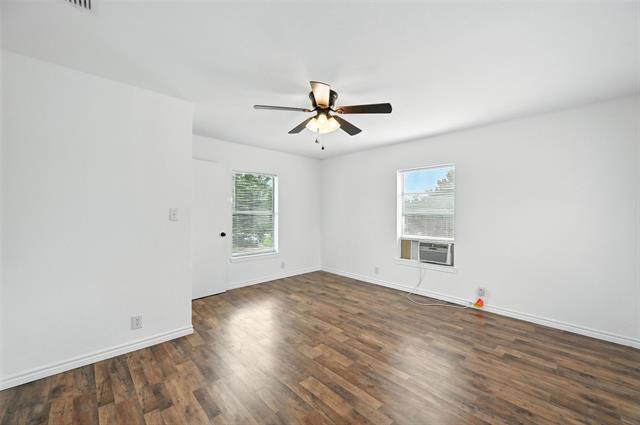 Building Photo - 3517 Sparks Ln