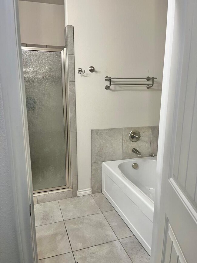 Building Photo - 1626 Boise Dr