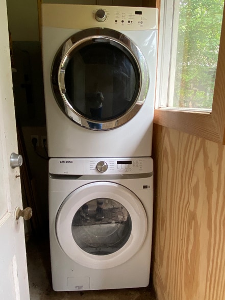 Building Photo - 601 Turner St