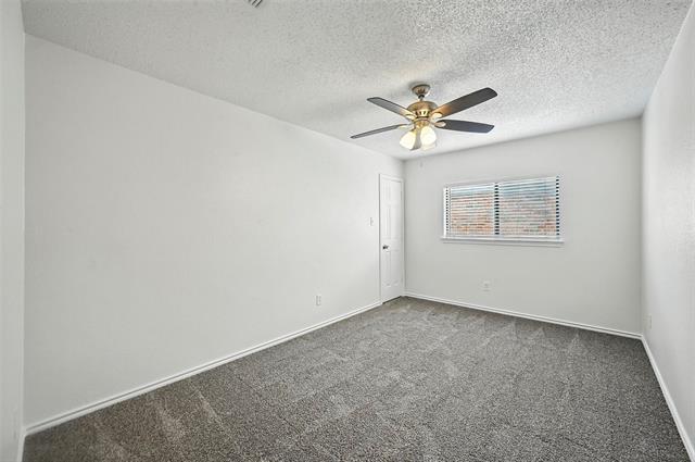 Building Photo - 5236 Blue Cir