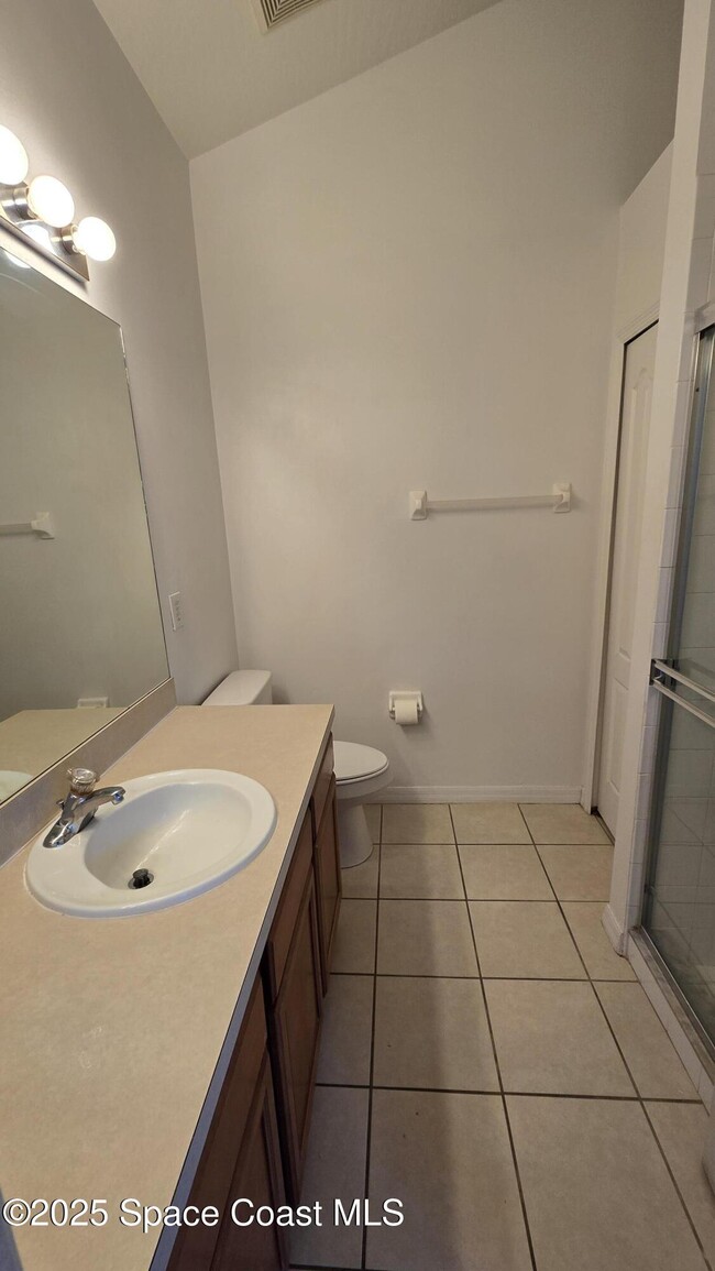 Building Photo - 3223 Monitor Ln