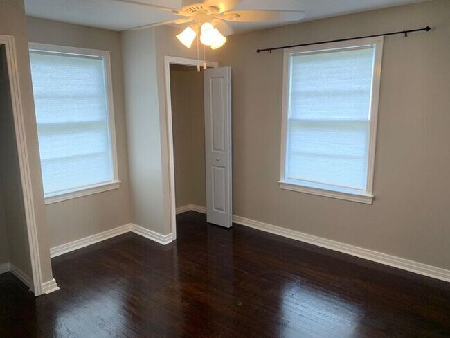 Building Photo - Charming 3 Bed/2 Bath Home in Murray Hill!
