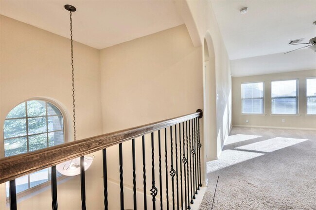 Building Photo - 14607 North Carolina Green Dr