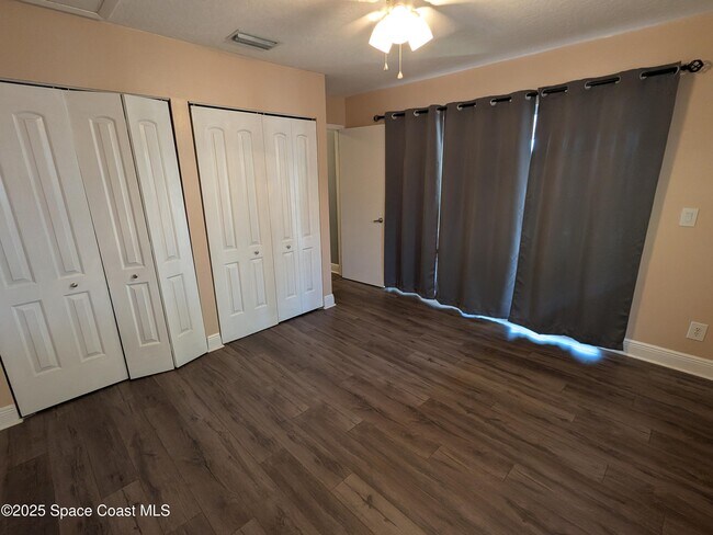 Building Photo - 4153 Prime Ave