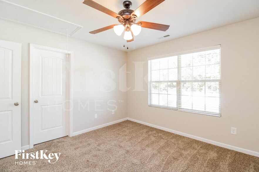 Building Photo - 3765 Crestwell Cove Ct