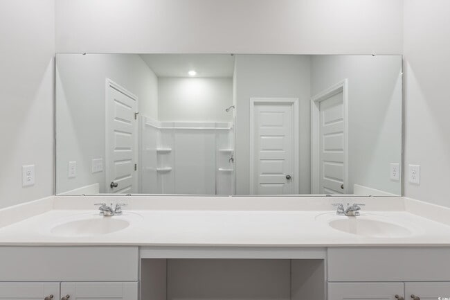 Building Photo - 182 Waterloo Sunset Dr