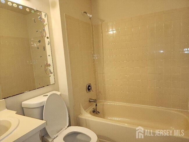 Building Photo - 4 Covington Ct